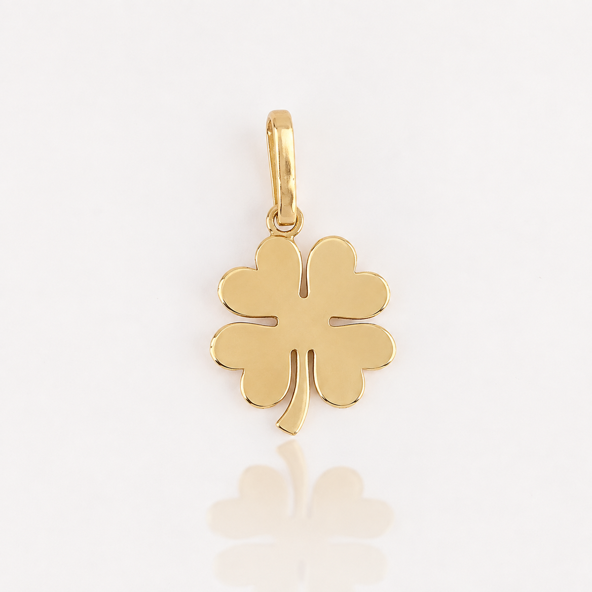 Dije Trebol Oro 18K