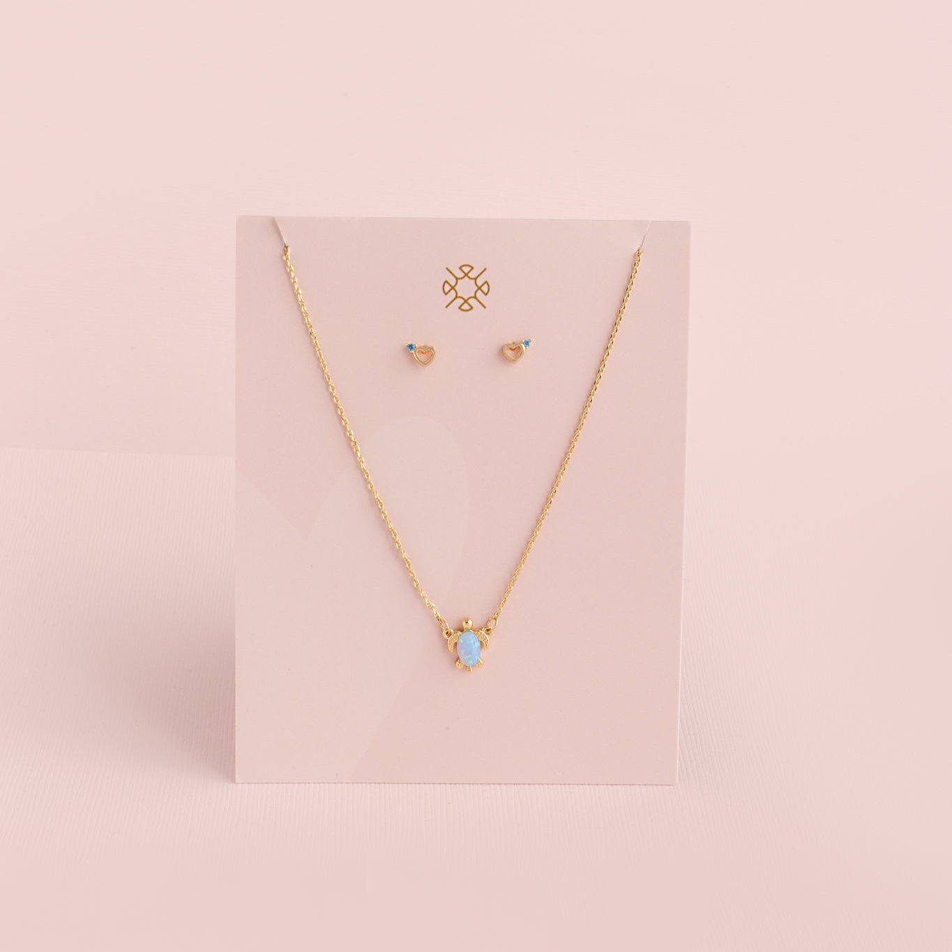 Packs Collar Tortuga + Aretes Darice