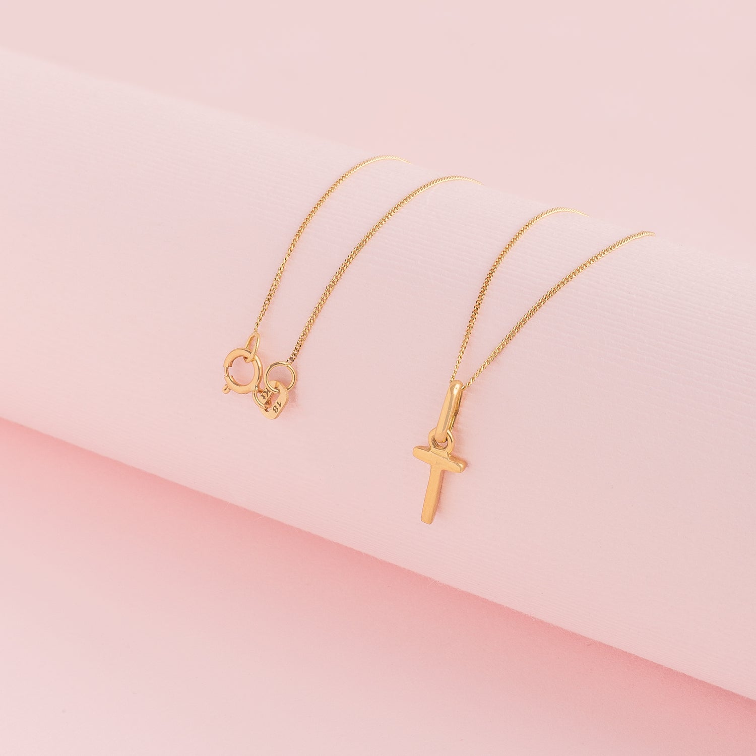 Dije Inicial Oro 18K