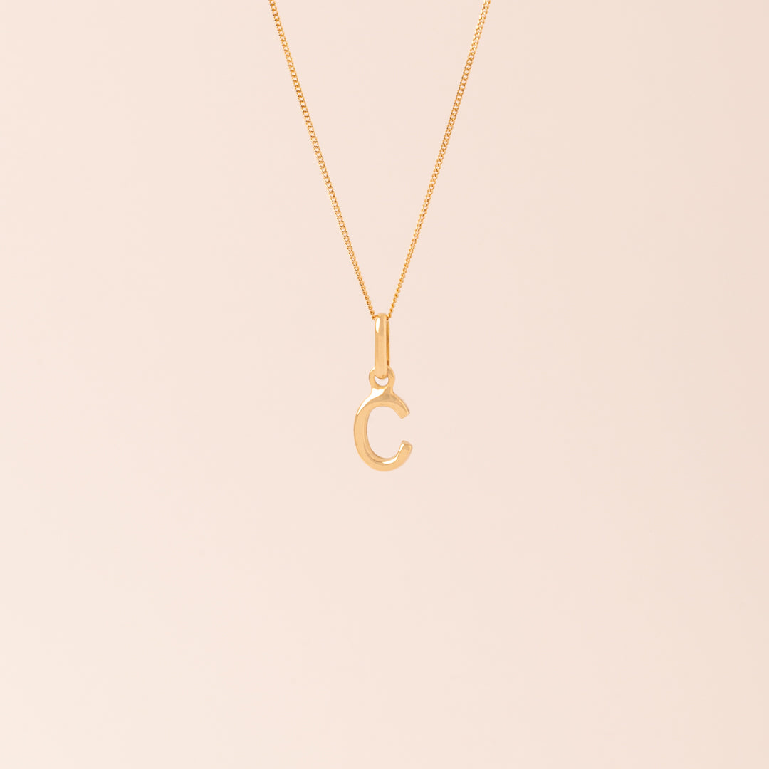 Dije Inicial Oro 18K