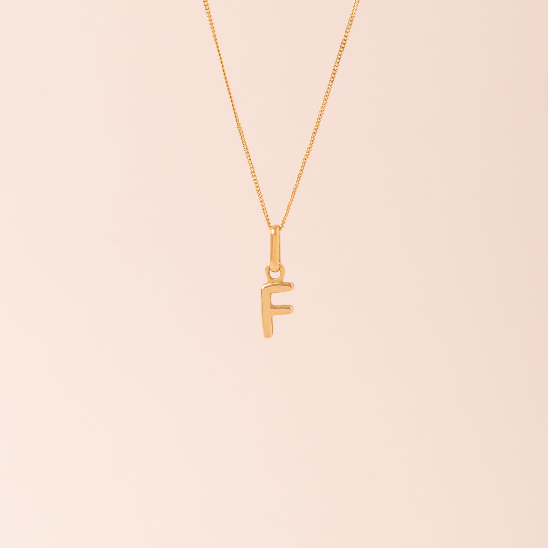 Dije Inicial Oro 18K