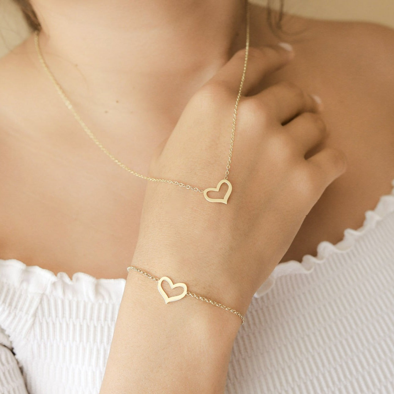Pulsera Corazón Calado Oro 18k