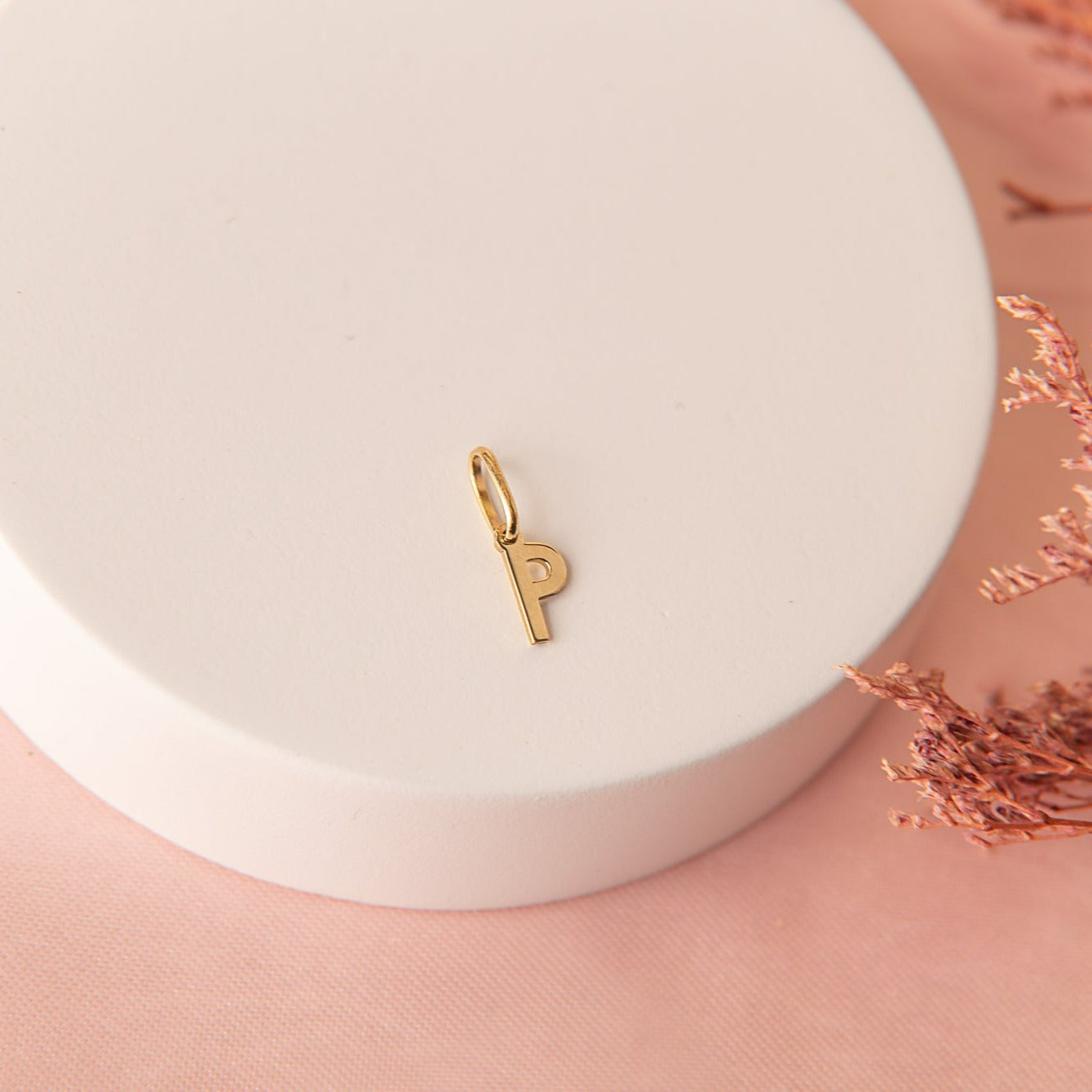 Dije Inicial Oro 18K