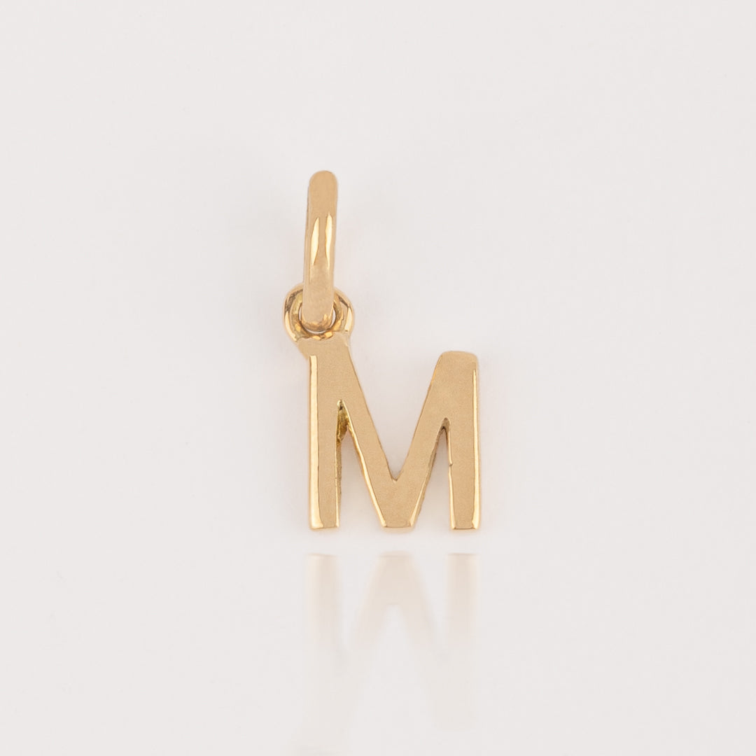 Dije Inicial Oro 18K