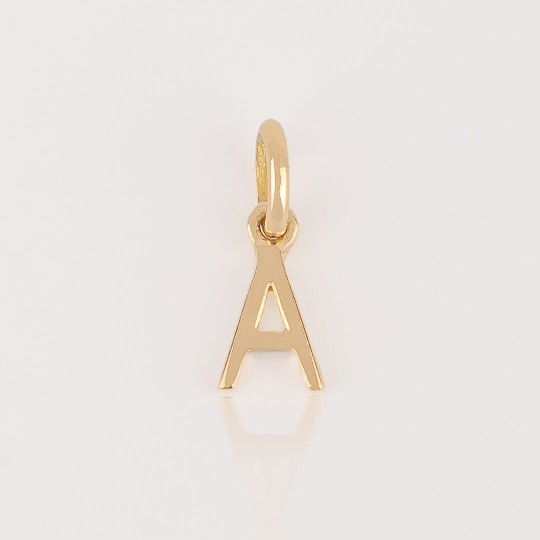 Dije Inicial Oro 18K