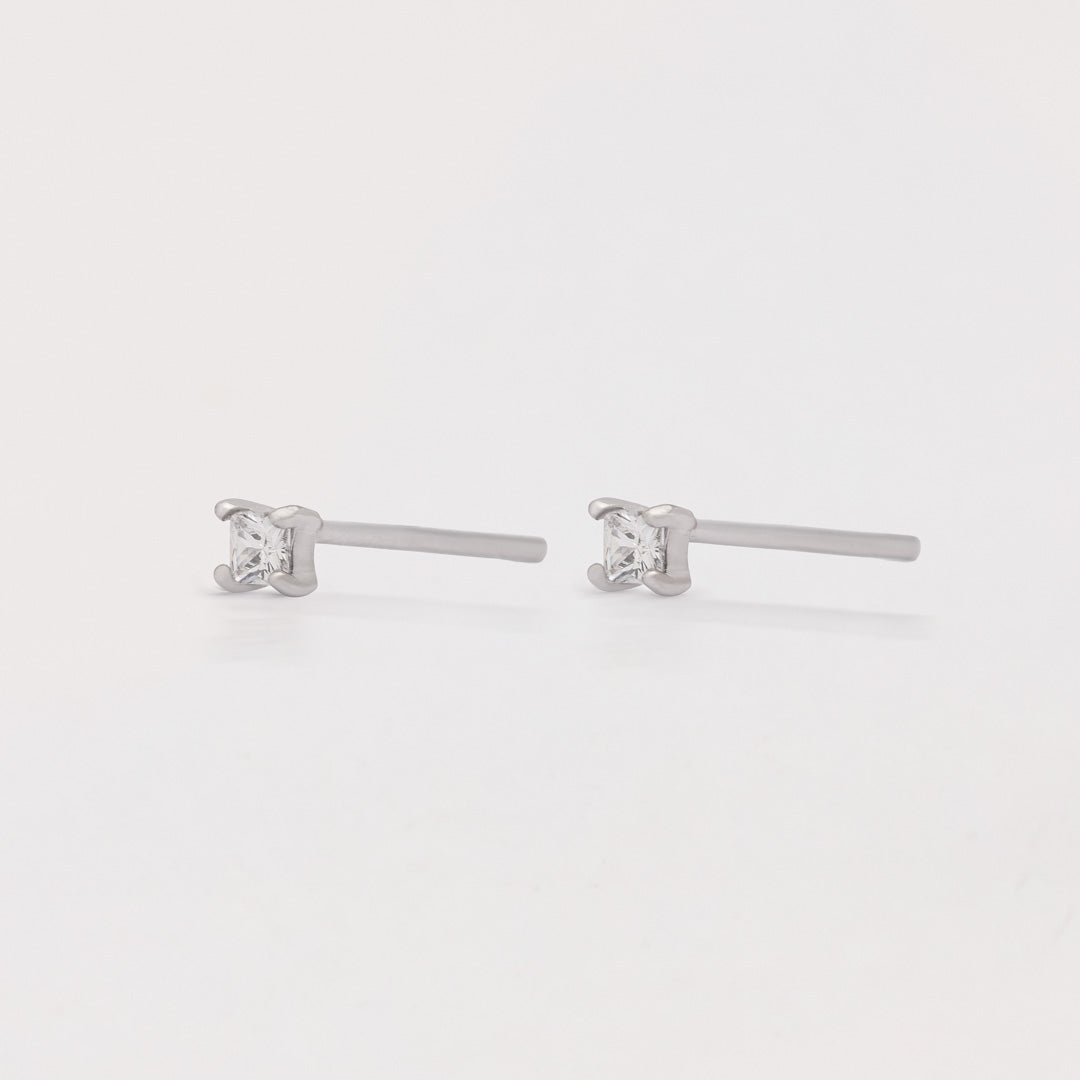 Aretes Punto de luz cuadrado