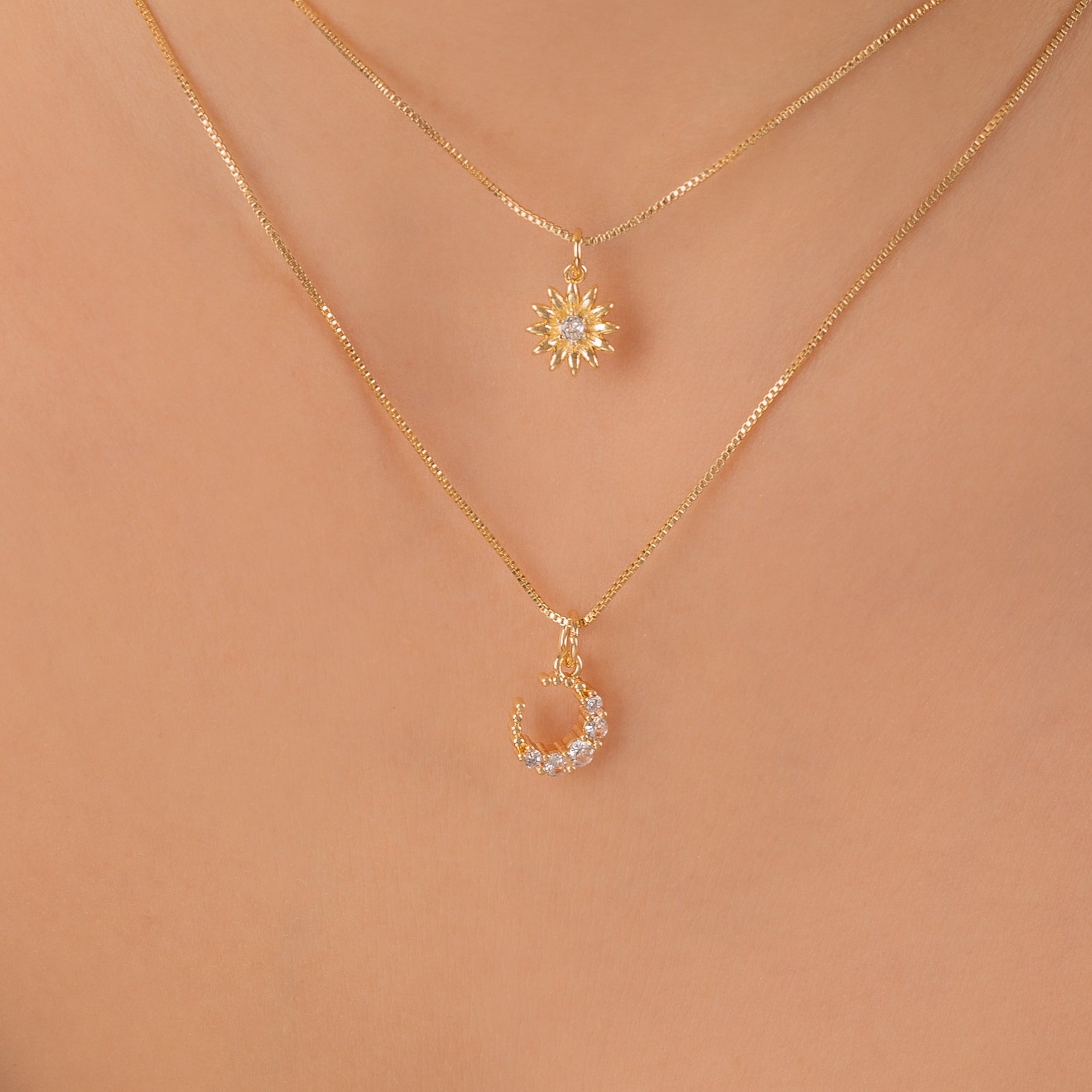 Collar Moon Whisper