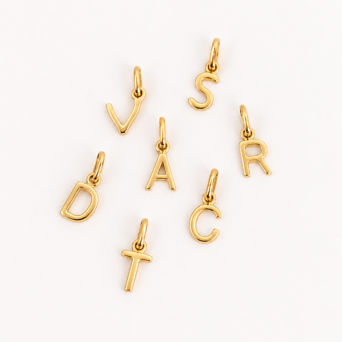 Dije Inicial Oro 18K