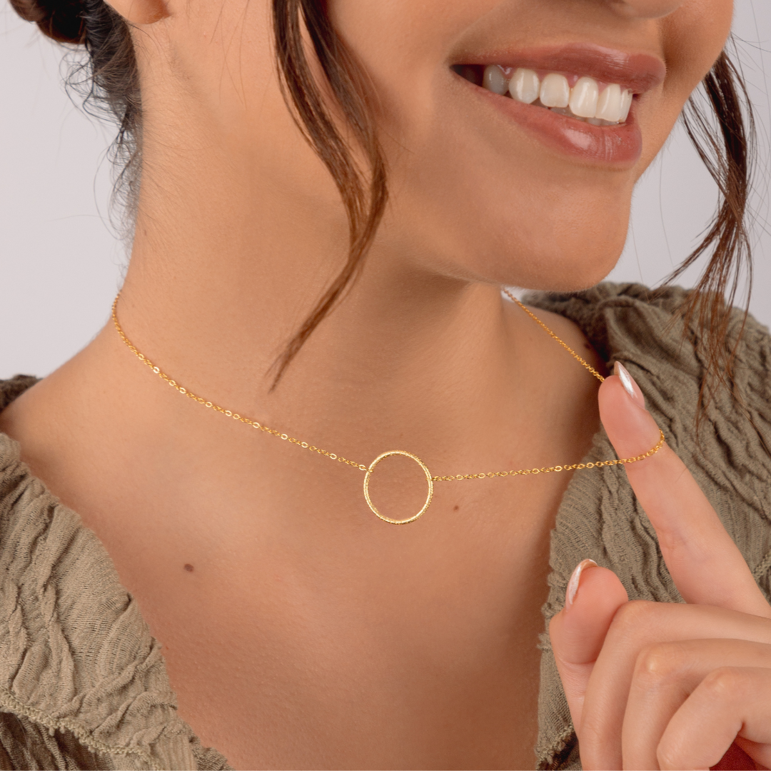 Collar Circulo Tallado