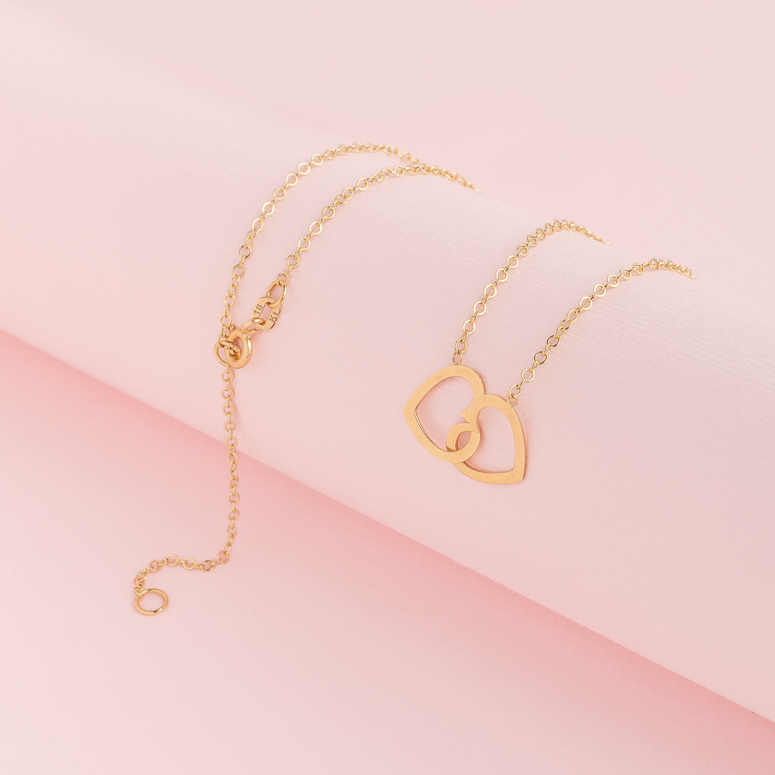Collar Corazones Enlazados Oro 18k