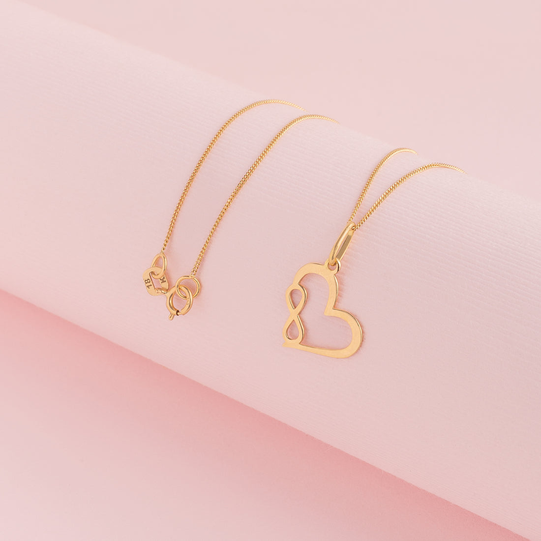 Dije Corazón Infinito Oro 18k (precio no incluye cadena)