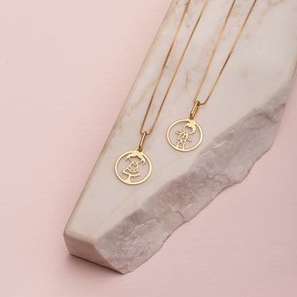 Dije Medalla Niña Calada Oro de 18k