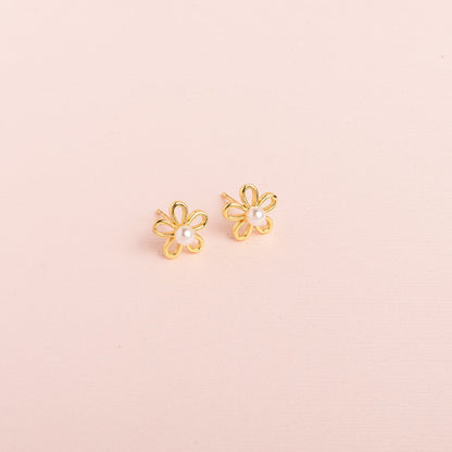 Aretes Flor y Perlita