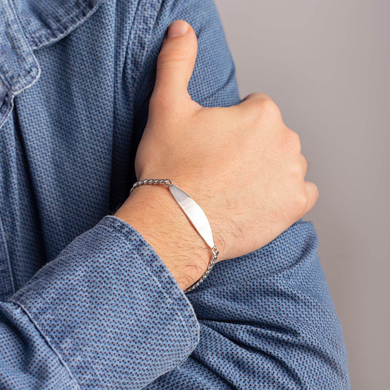 Pulsera Barbada Placa Oval 925