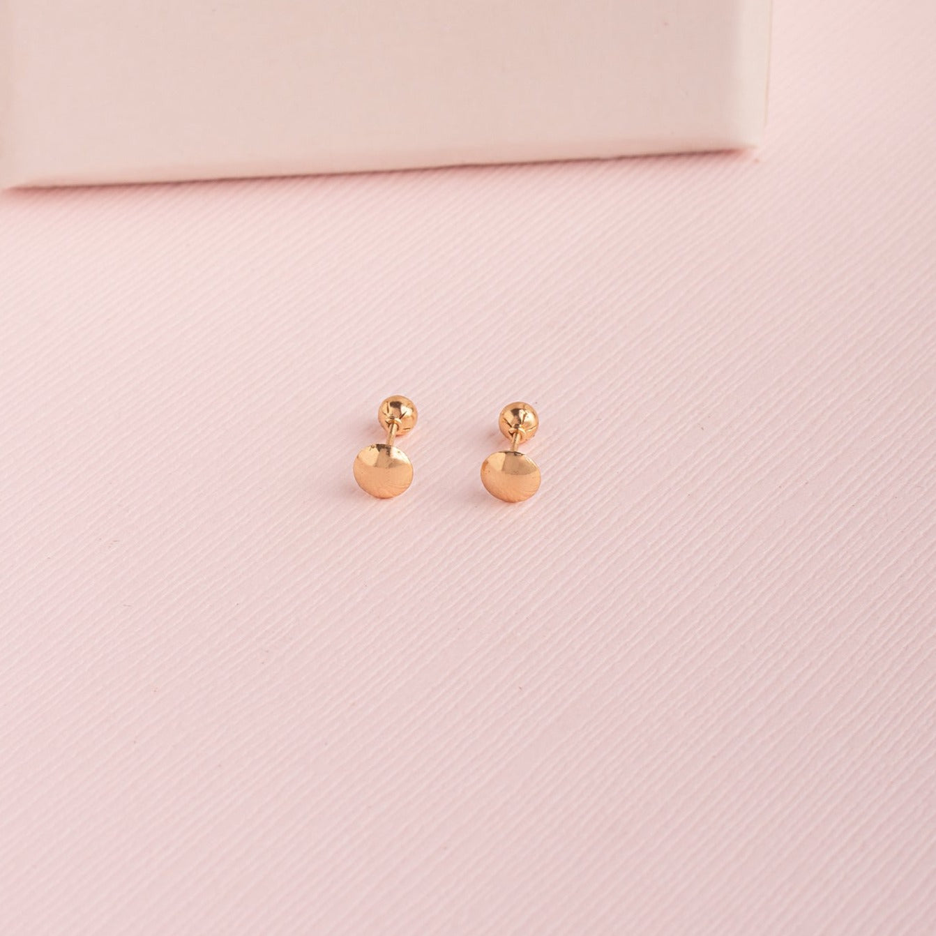 Aretes Lentejita Oro 18K