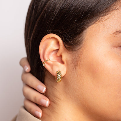 Earcuff Punto Luz Colgante