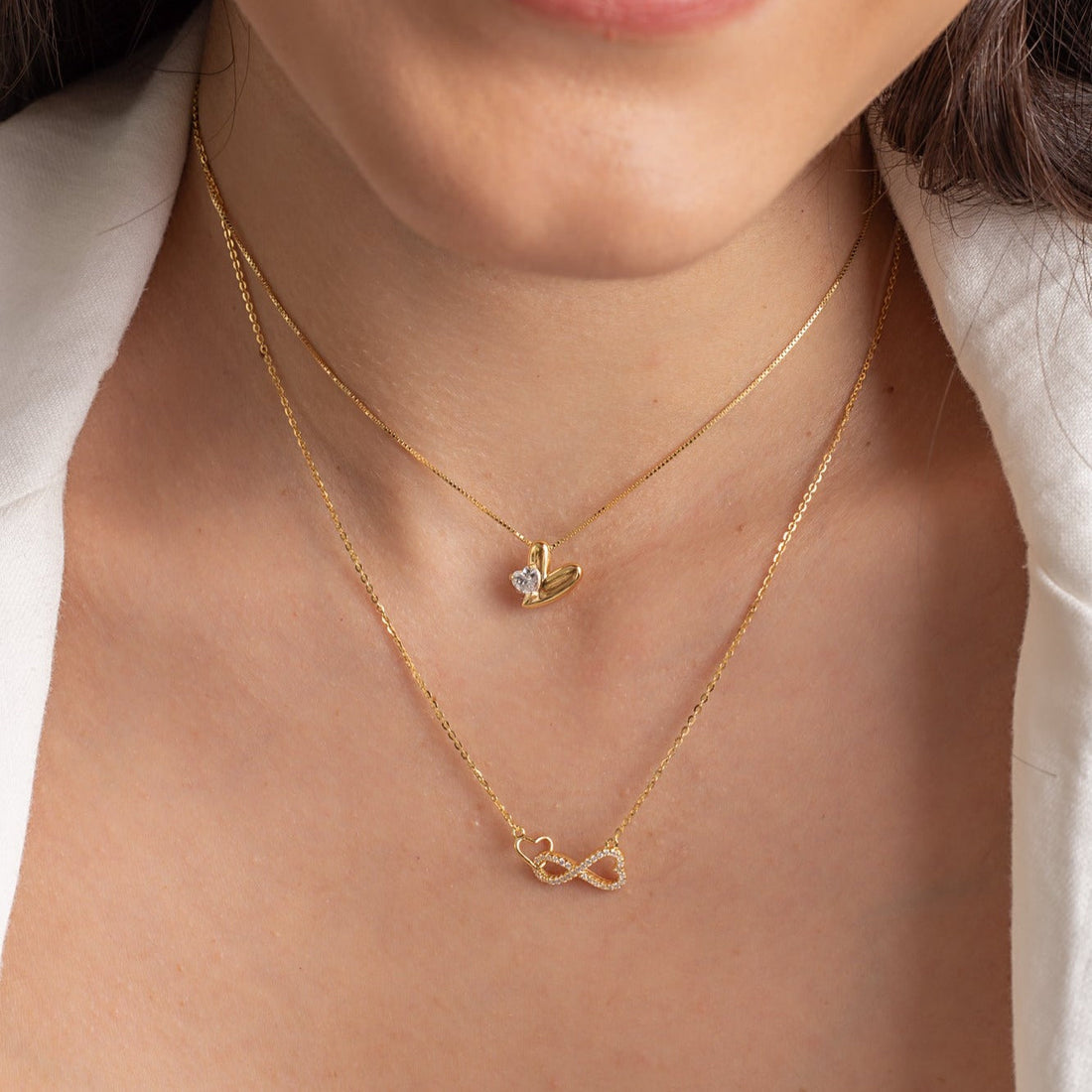 Collar Infinito Corazón Enlazado