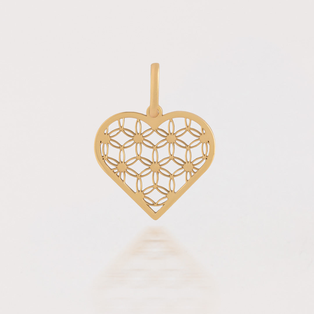 Dije Corazón Calado de Flores Oro 18K