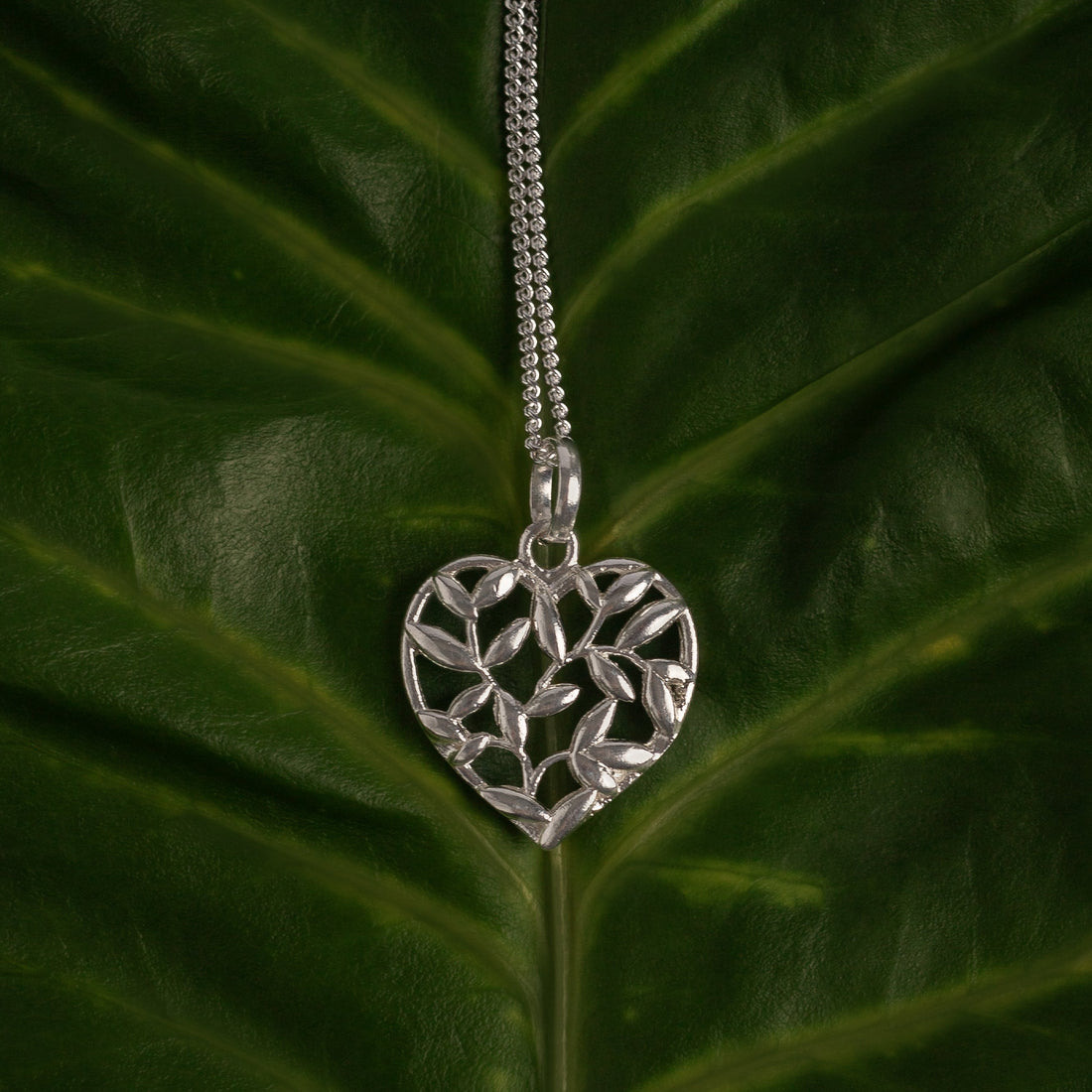 Collar Sagrado Corazón