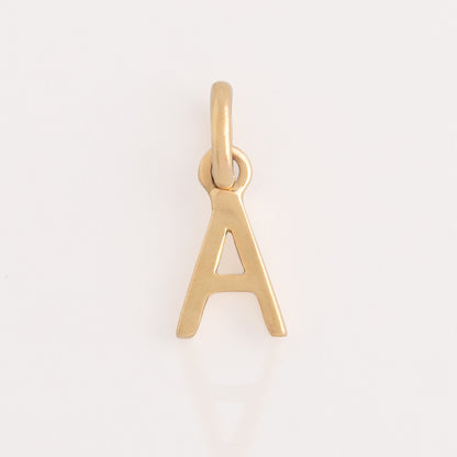 Dije Inicial Oro 18K