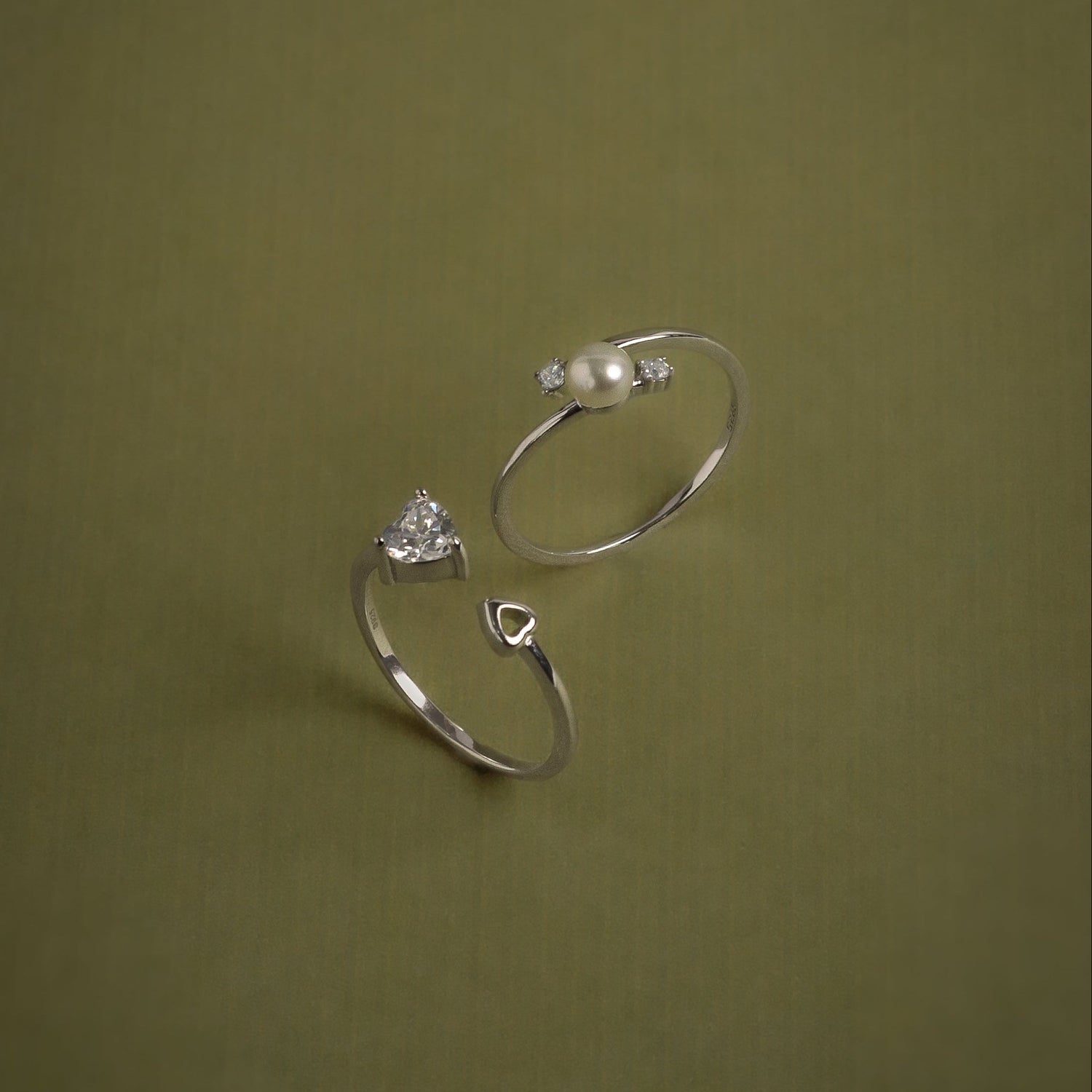 Anillo Pearl Punto Luz