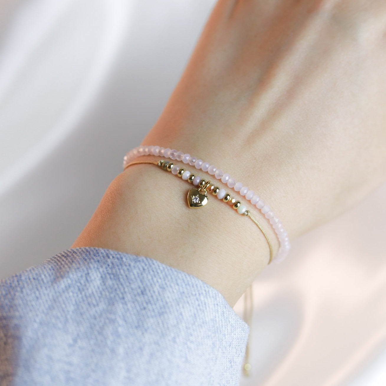 Pulsera isabella rosada corazón punto luz