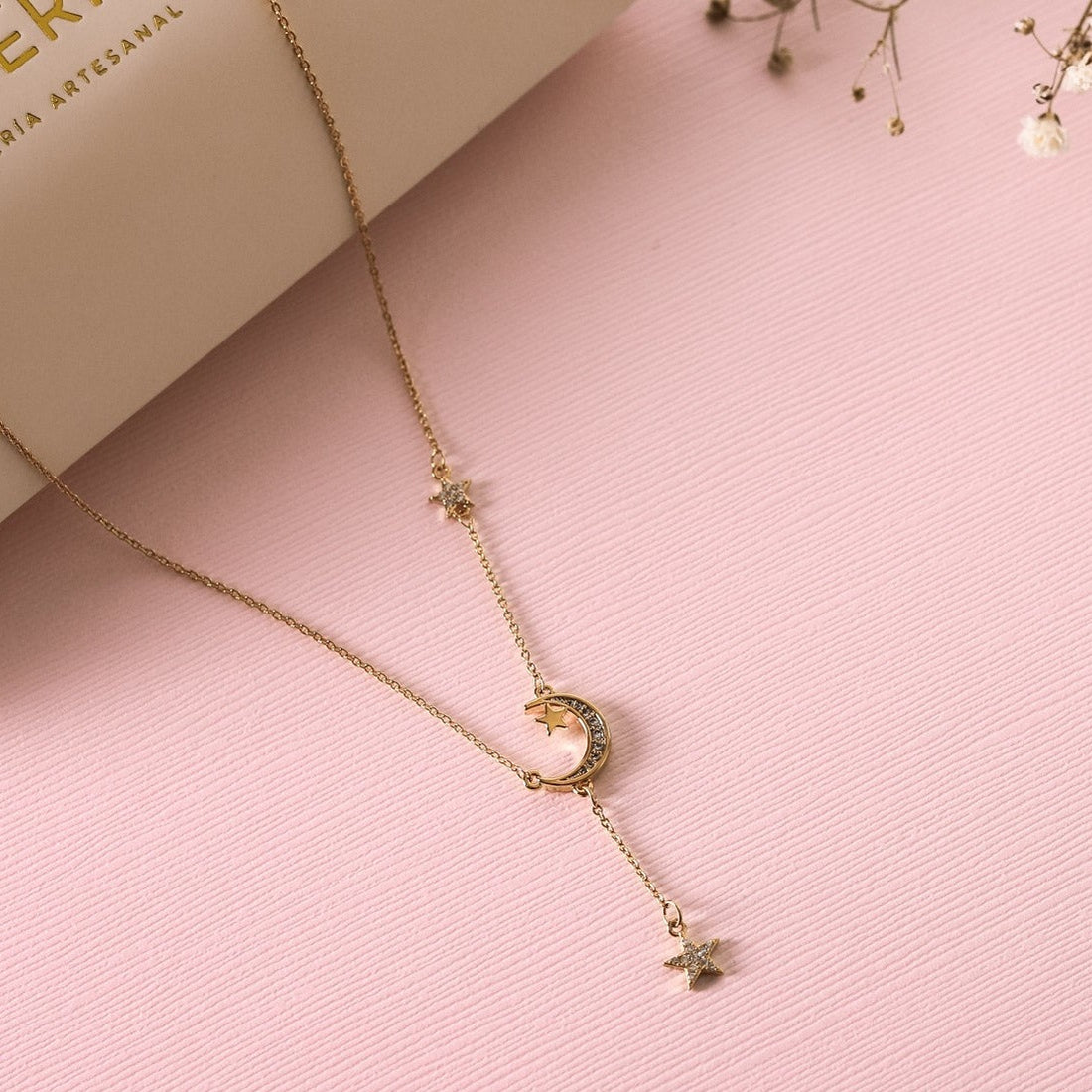Collar Luna y estrellas strass