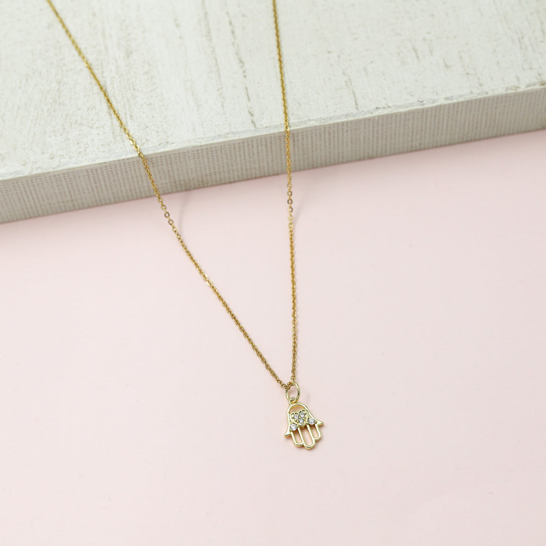 Collar manito hamsa strass