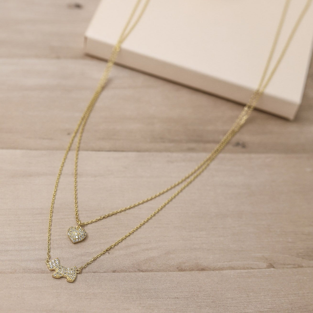 Collar Doble Caída Perrito y corazón (plata bañada en oro)