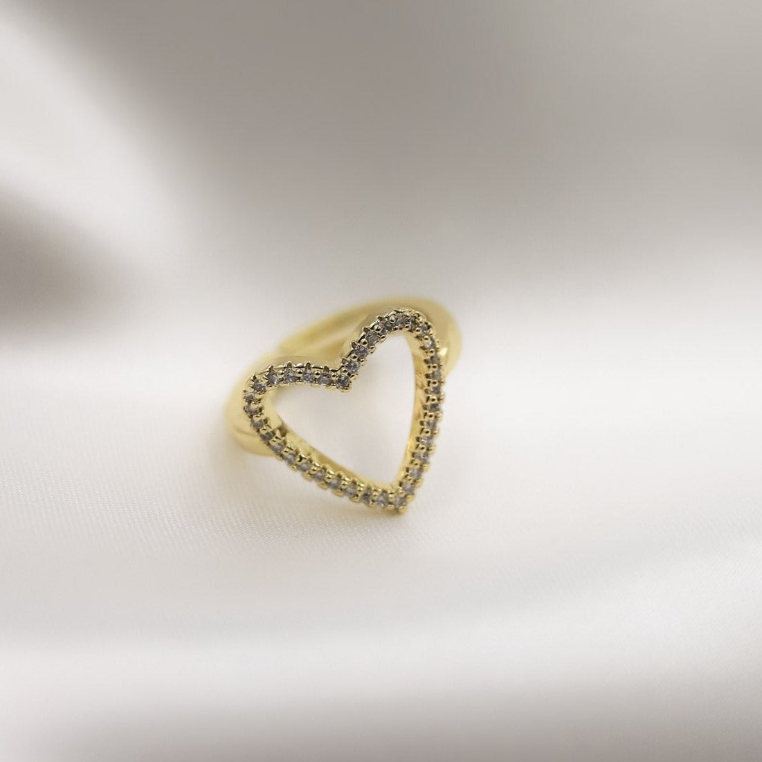 Anillo Corazón Calado XL Borde Strass