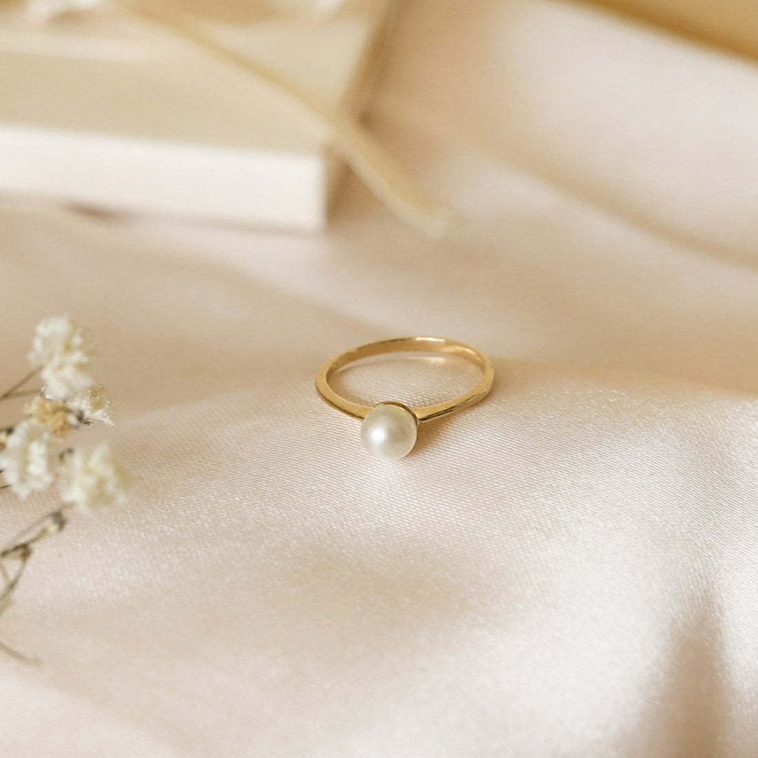 Anillo perla oro 18k
