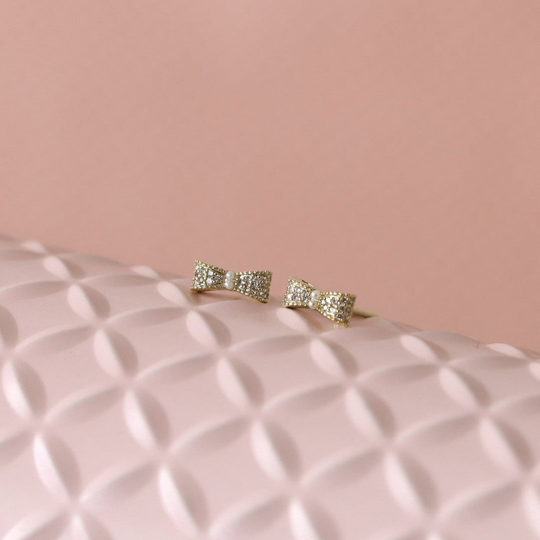 Aretes Lazos Strass Dos Perlitas