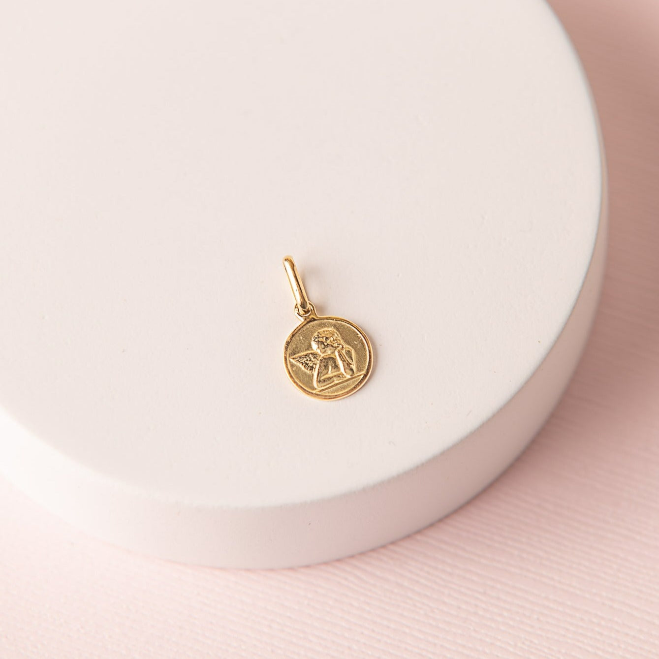 Dije Ángelito de la Guarda Oro 18K