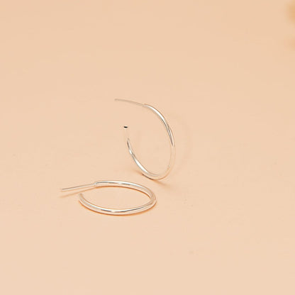 Argollas Clásicas con Broche Regular Plata 925