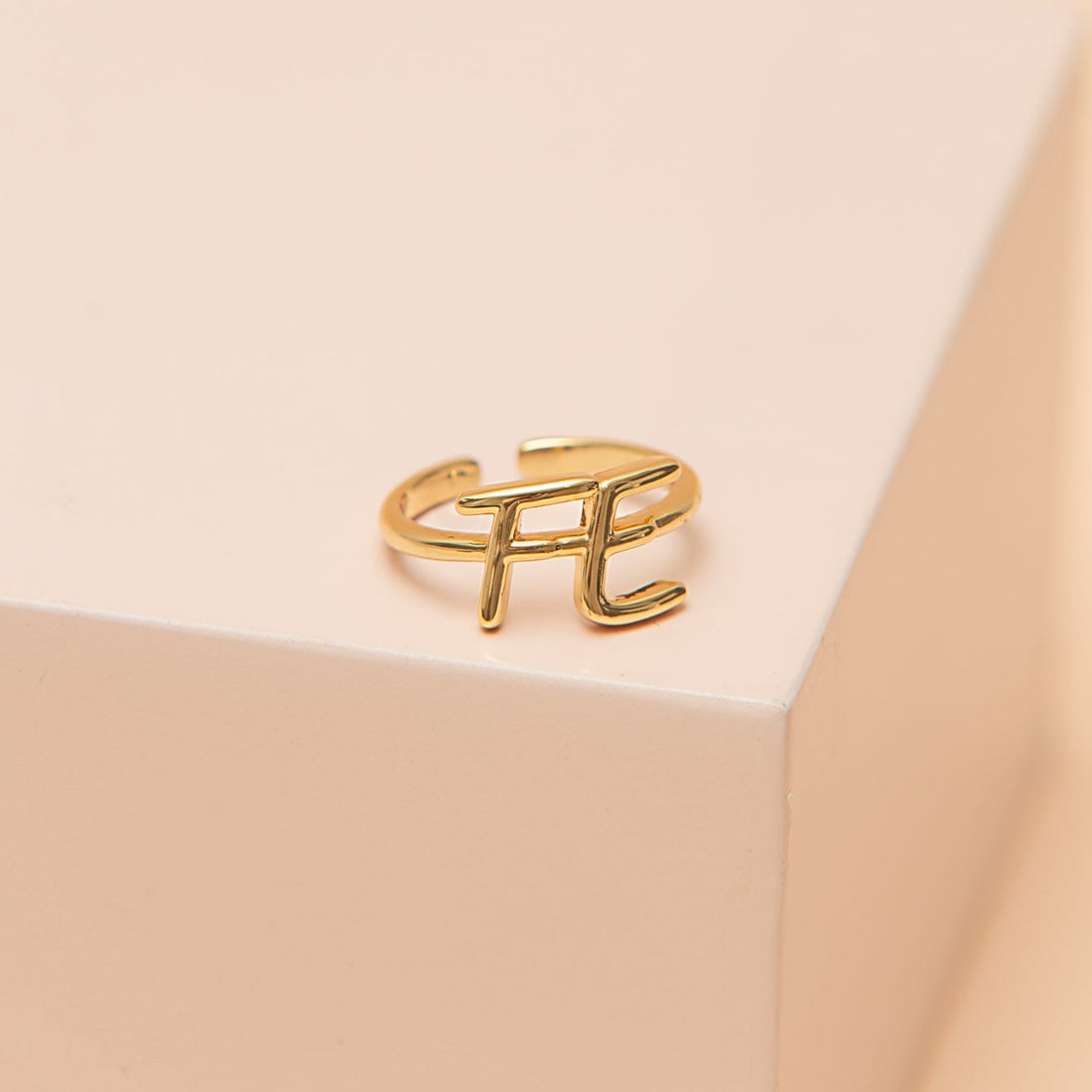 Anillo Fe