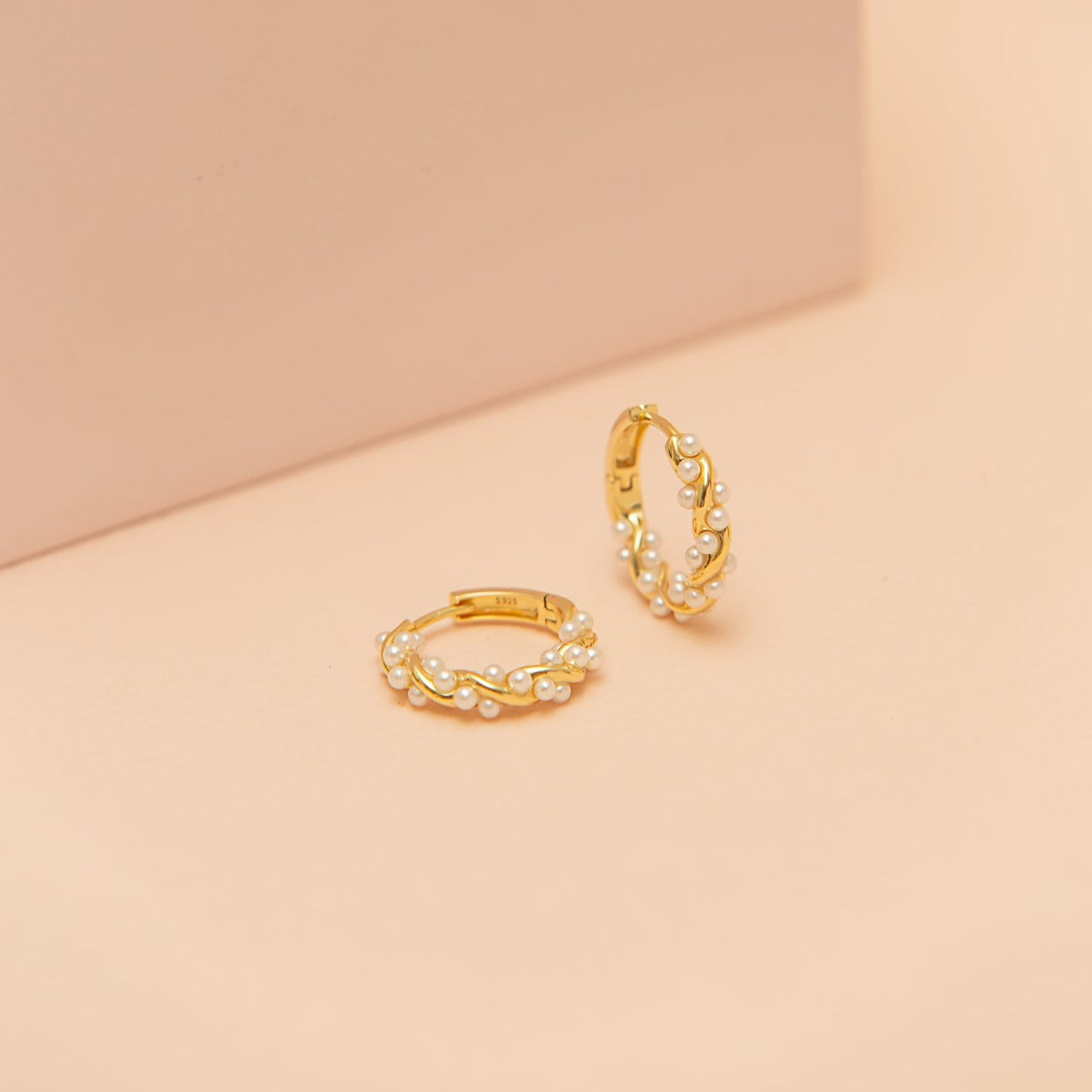 Argollas Perlitas Trenzadas